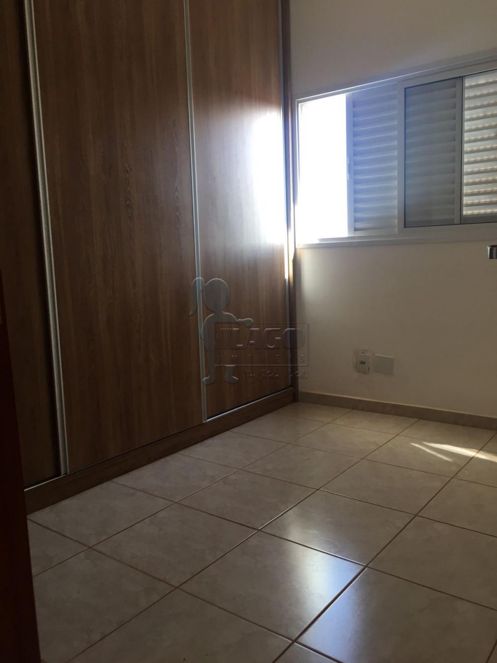 Comprar Apartamentos / Padrão em Ribeirão Preto R$ 244.000,00 - Foto 5