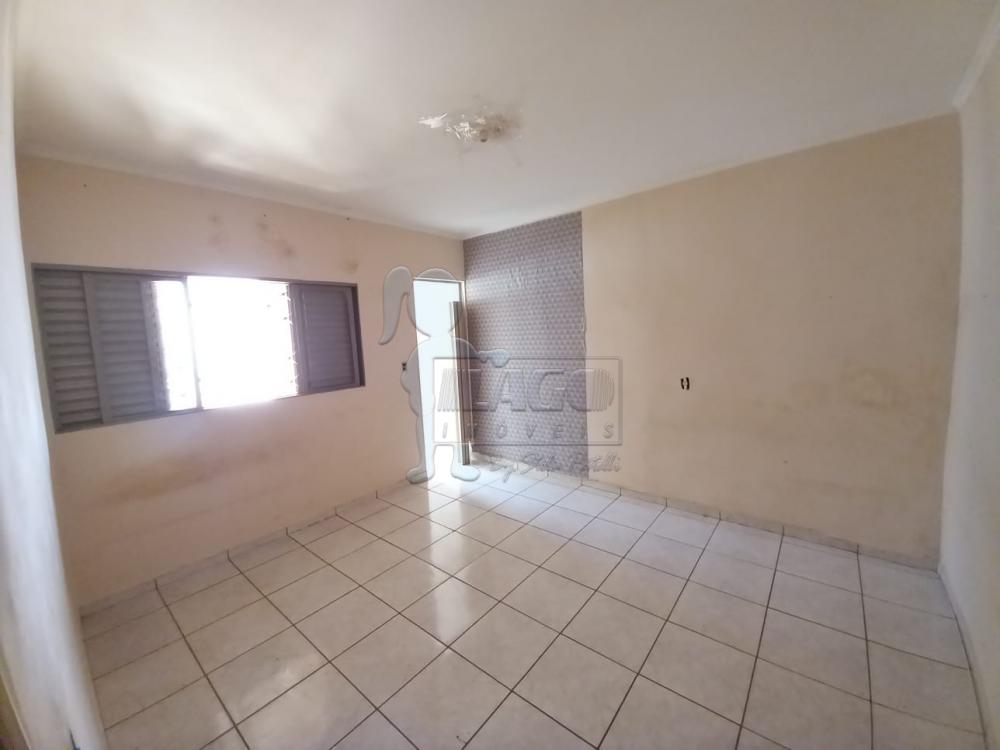 Alugar Casas / Padrão em Ribeirão Preto R$ 1.400,00 - Foto 2