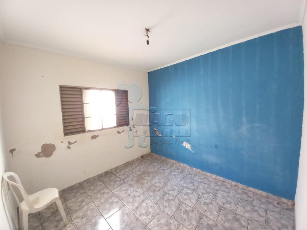 Alugar Casas / Padrão em Ribeirão Preto R$ 1.400,00 - Foto 4