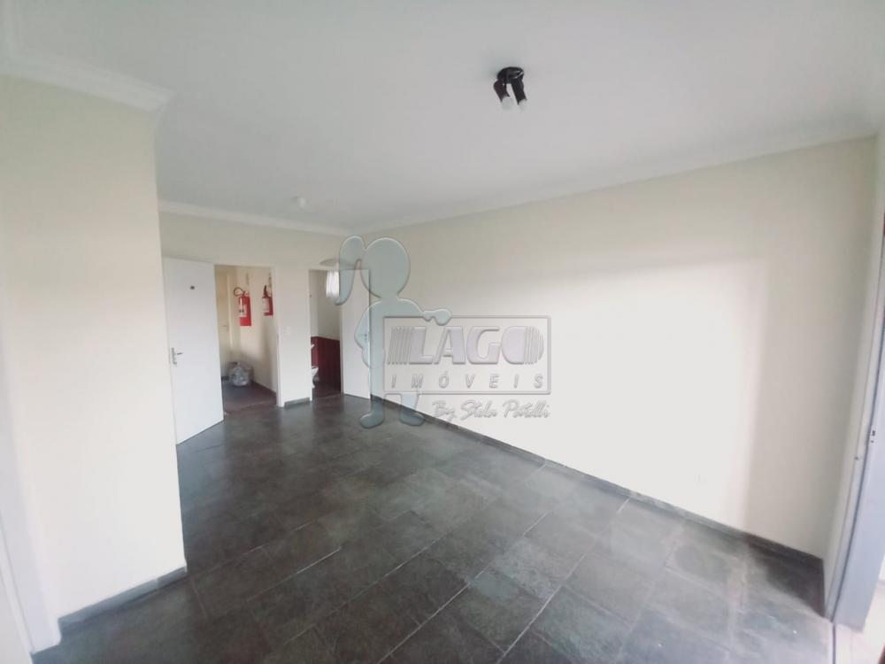 Alugar Apartamentos / Padrão em Ribeirão Preto R$ 1.200,00 - Foto 1