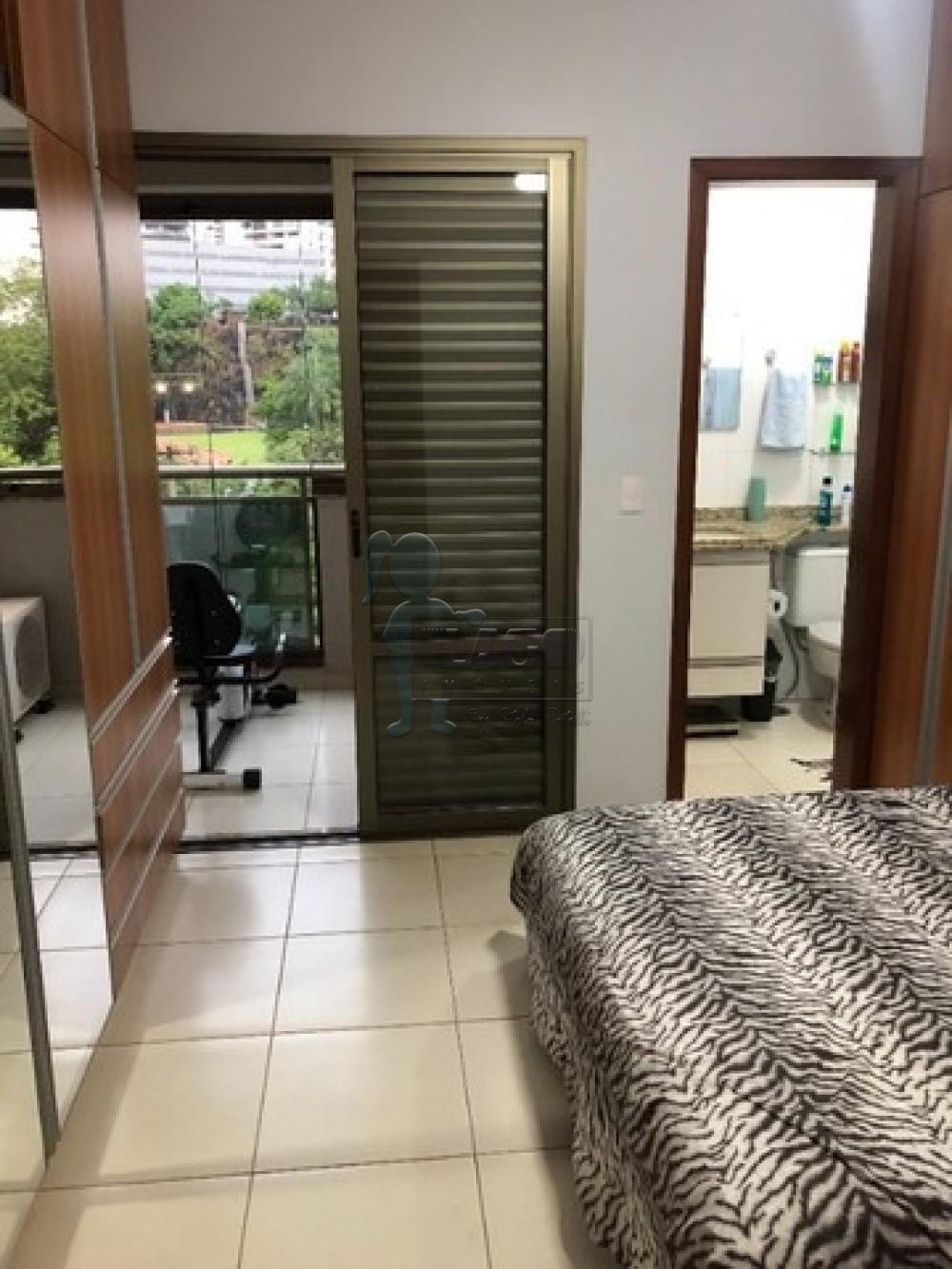 Alugar Apartamentos / Padrão em Ribeirão Preto R$ 1.000,00 - Foto 4