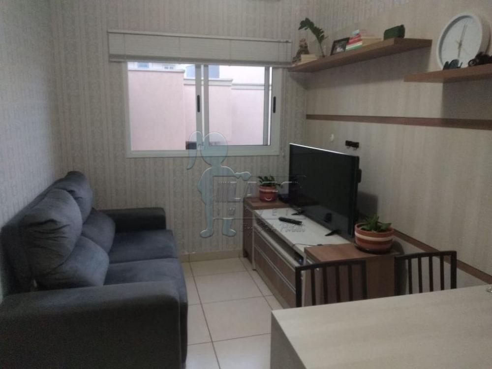 Alugar Apartamentos / Padrão em Ribeirão Preto R$ 1.700,00 - Foto 1