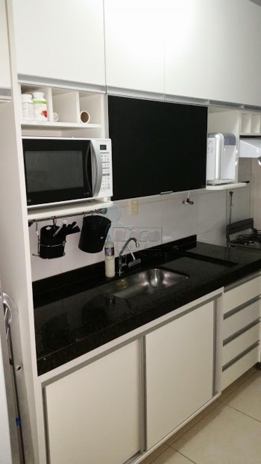 Alugar Apartamentos / Padrão em Ribeirão Preto R$ 1.700,00 - Foto 10