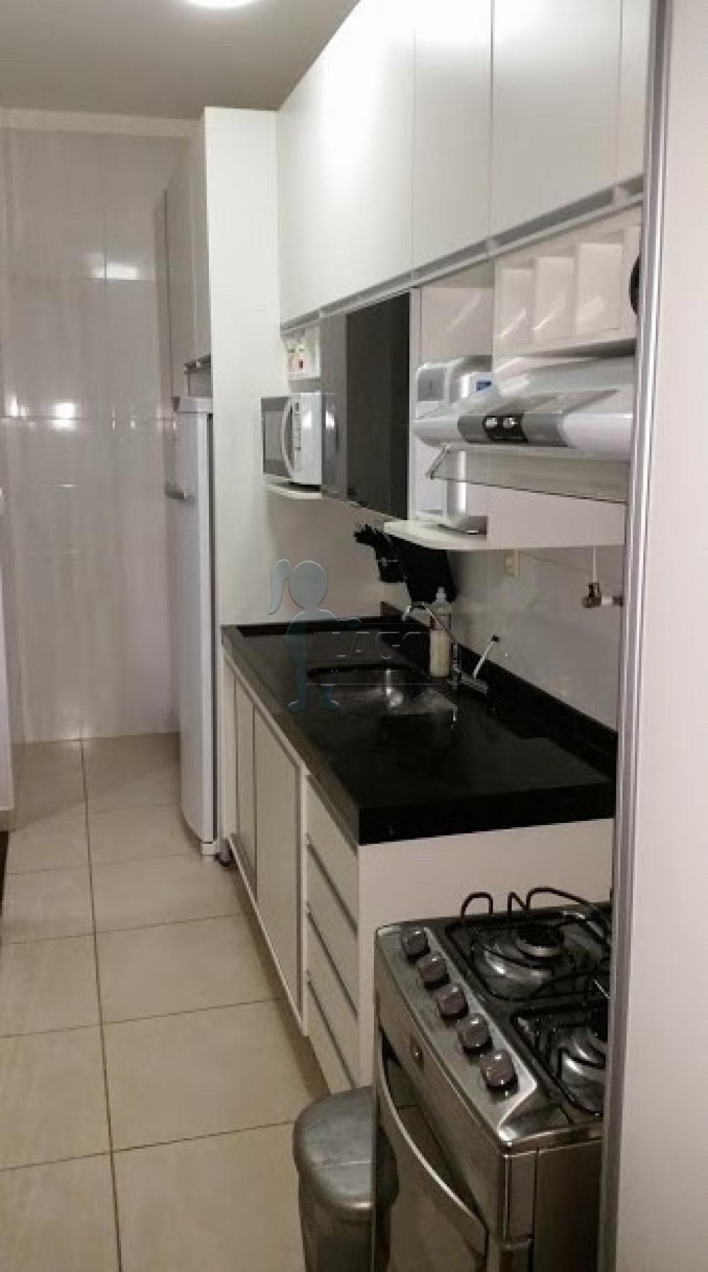 Alugar Apartamentos / Padrão em Ribeirão Preto R$ 1.700,00 - Foto 12