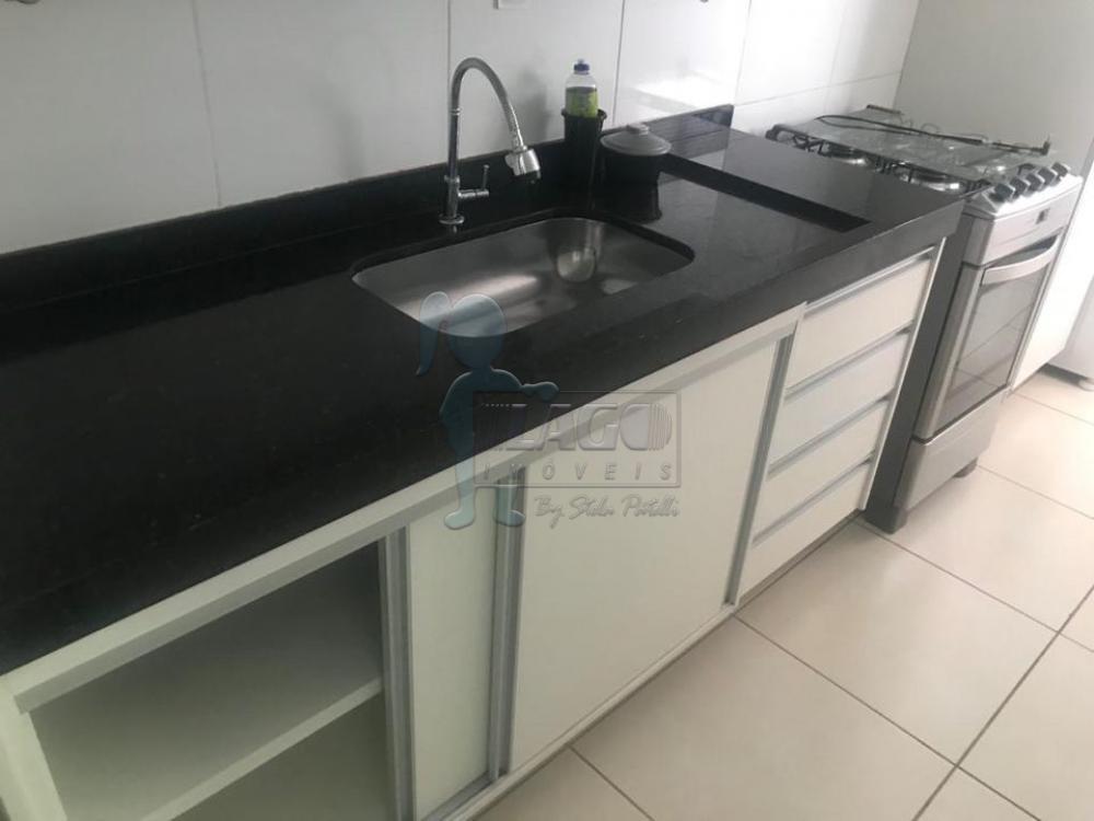 Alugar Apartamentos / Padrão em Ribeirão Preto R$ 1.700,00 - Foto 11