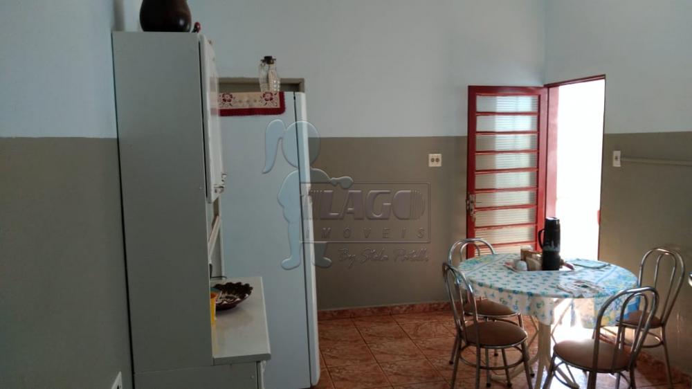 Alugar Casas / Padrão em Ribeirão Preto R$ 950,00 - Foto 5