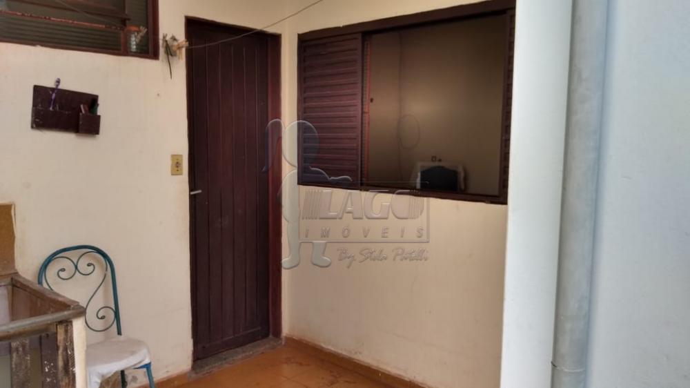 Alugar Casas / Padrão em Ribeirão Preto R$ 950,00 - Foto 3