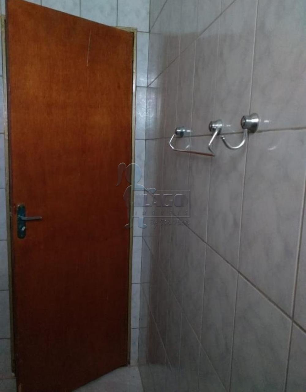 Comprar Casas / Padrão em Ribeirão Preto R$ 181.000,00 - Foto 3