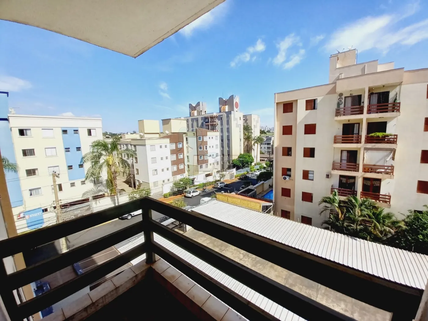 Comprar Apartamentos / Padrão em Ribeirão Preto R$ 300.000,00 - Foto 3