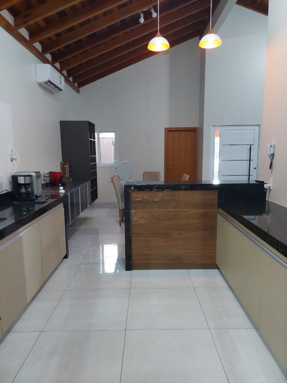 Comprar Casas / Padrão em Cajuru R$ 700.000,00 - Foto 14