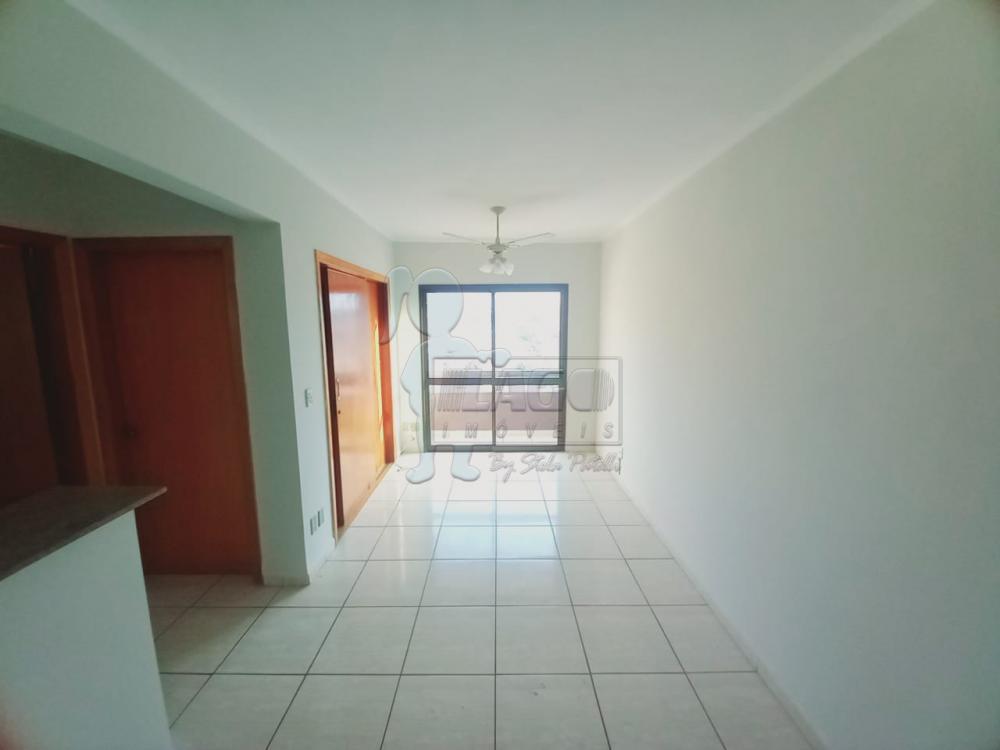 Alugar Apartamentos / Padrão em Ribeirão Preto R$ 600,00 - Foto 2