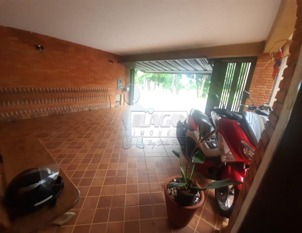 Alugar Casas / Padrão em Ribeirão Preto R$ 1.800,00 - Foto 18