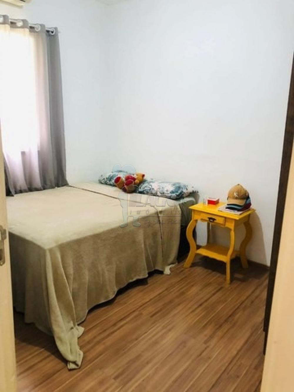 Comprar Apartamentos / Padrão em Ribeirão Preto R$ 160.000,00 - Foto 1