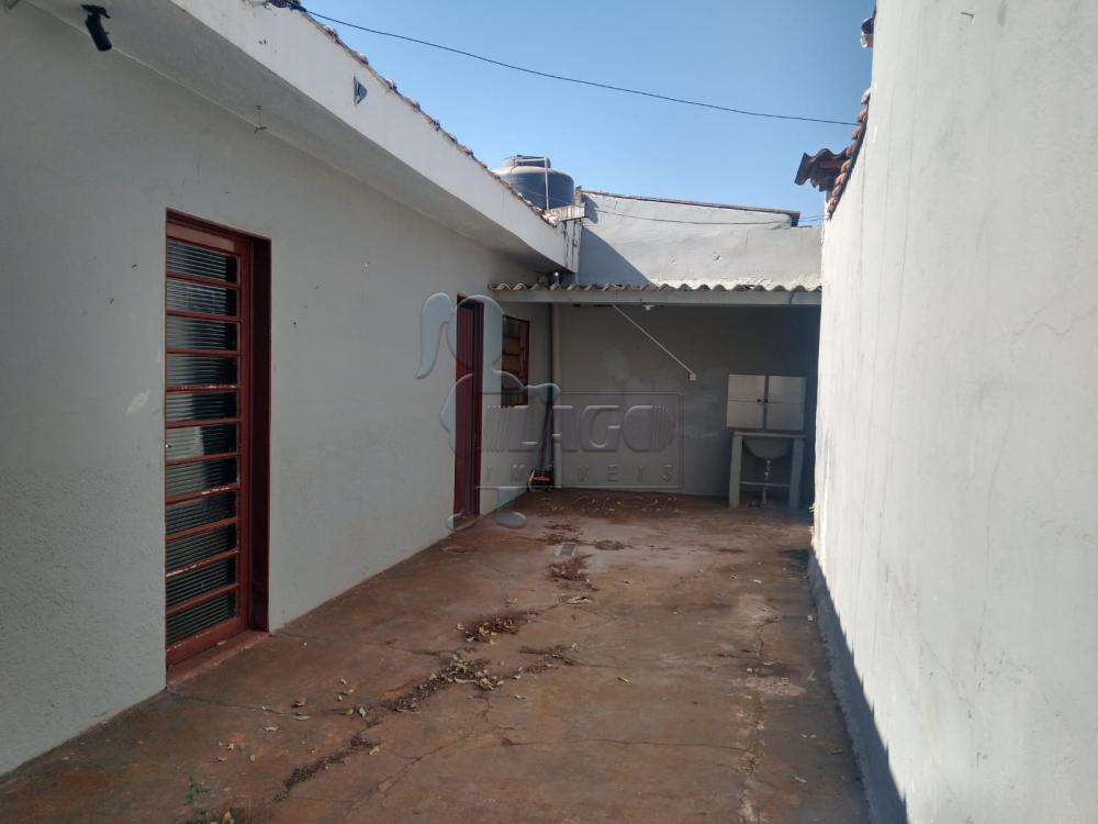 Comprar Casas / Padrão em Ribeirão Preto R$ 280.000,00 - Foto 1