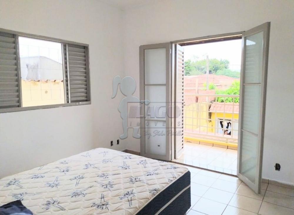 Alugar Casas / Padrão em Ribeirão Preto R$ 1.300,00 - Foto 4