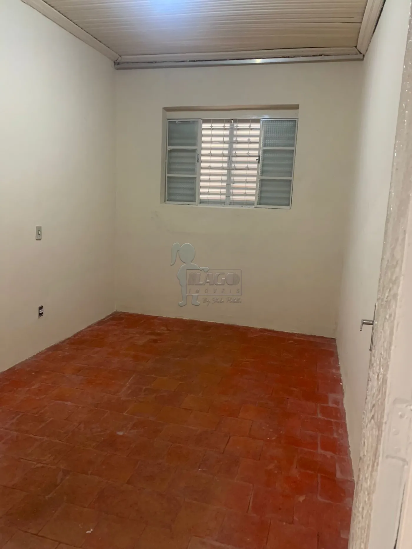 Comprar Casas / Padrão em Ribeirão Preto R$ 85.000,00 - Foto 2