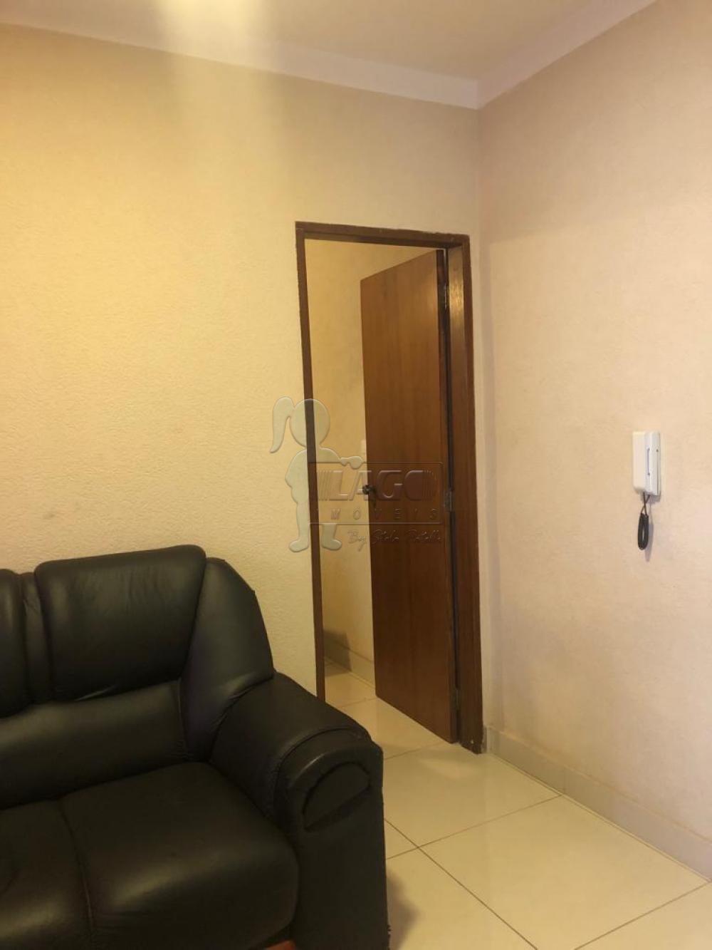 Comprar Apartamentos / Padrão em Ribeirão Preto R$ 139.000,00 - Foto 1