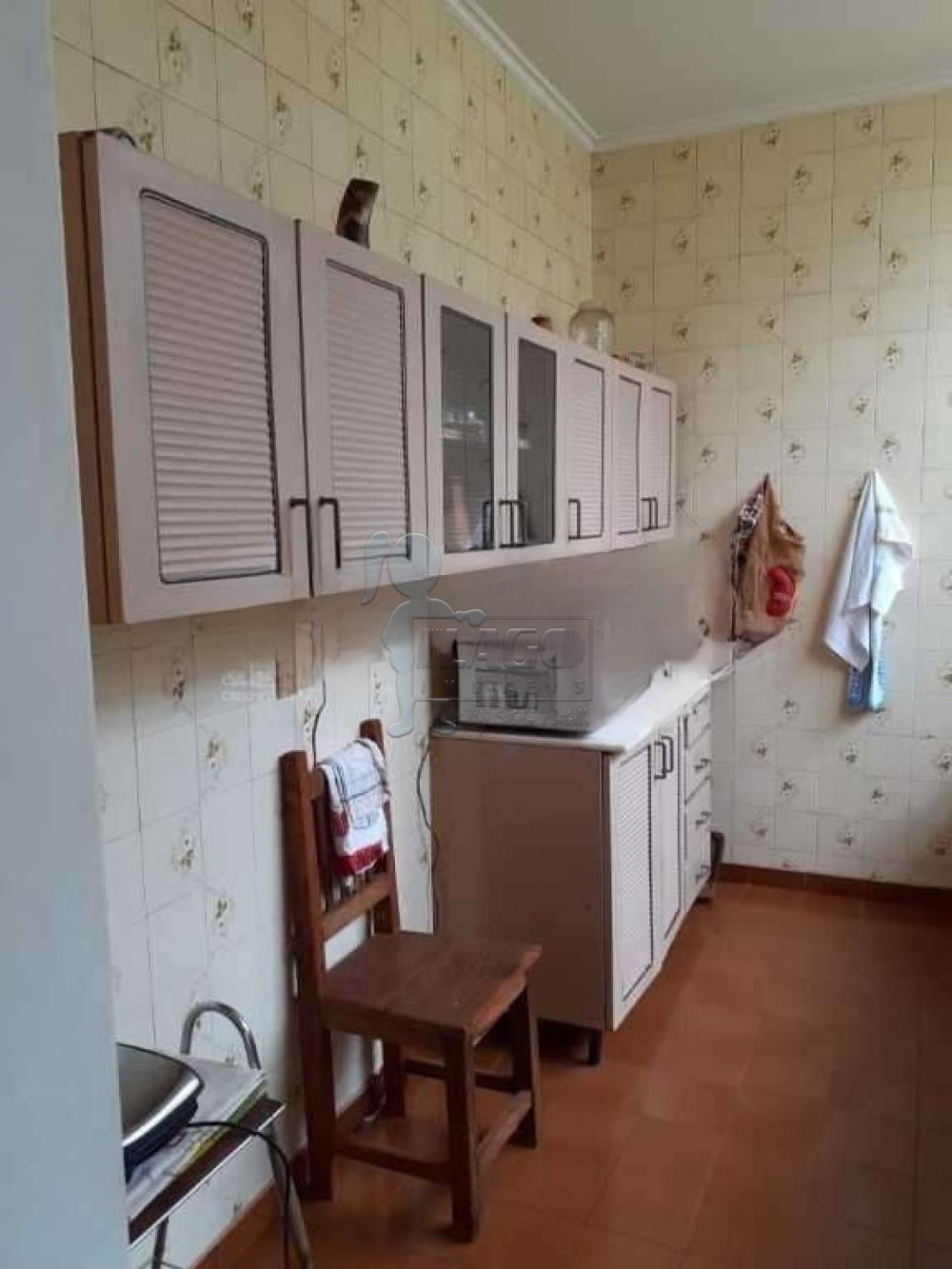 Comprar Casas / Padrão em Ribeirão Preto R$ 600.000,00 - Foto 1