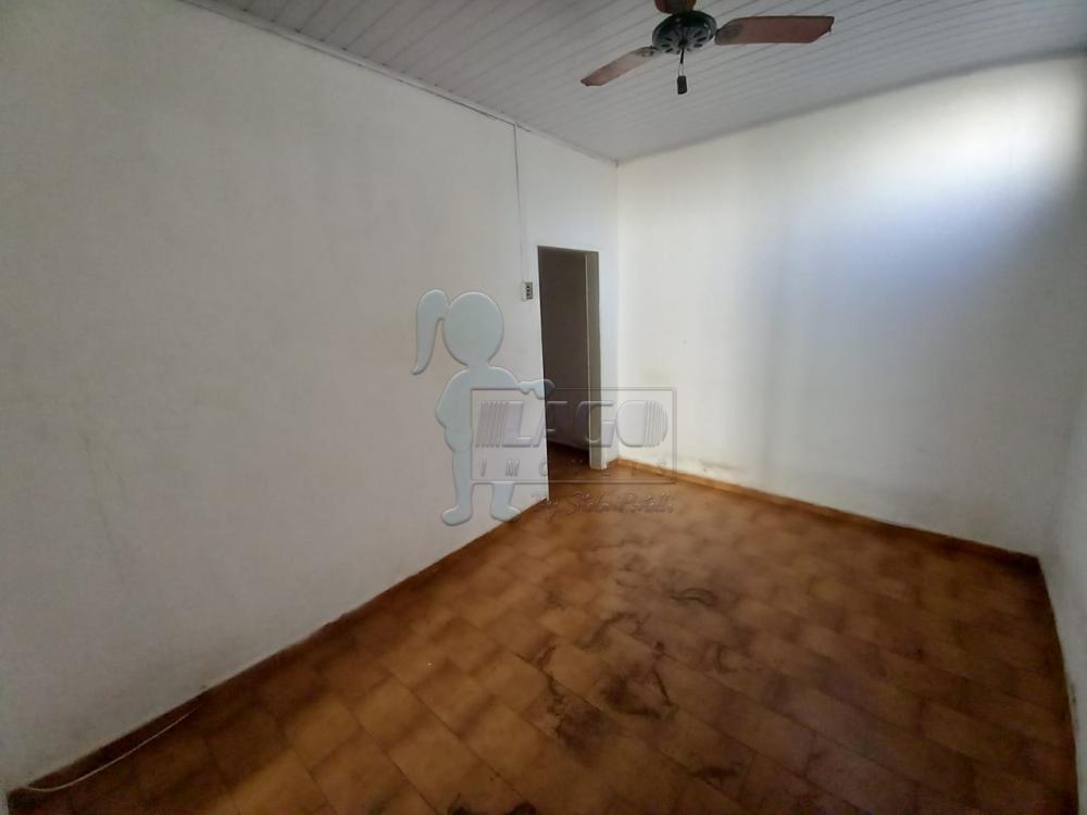 Comprar Casas / Padrão em Ribeirão Preto R$ 180.000,00 - Foto 4