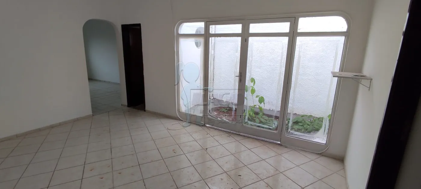 Alugar Casas / Padrão em Ribeirão Preto R$ 1.500,00 - Foto 3