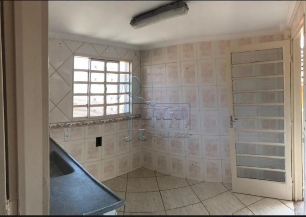 Comprar Casas / Padrão em Ribeirão Preto R$ 400.000,00 - Foto 5