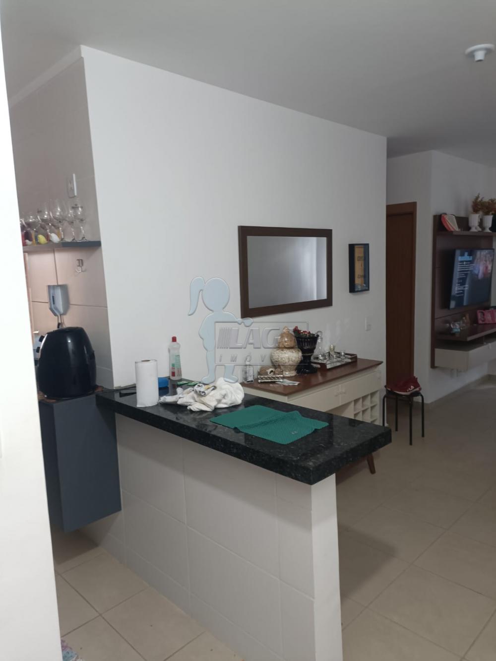 Alugar Apartamentos / Padrão em Ribeirão Preto R$ 1.100,00 - Foto 2