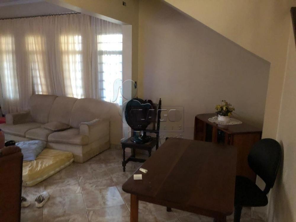 Comprar Casas / Padrão em Ribeirão Preto R$ 400.000,00 - Foto 1