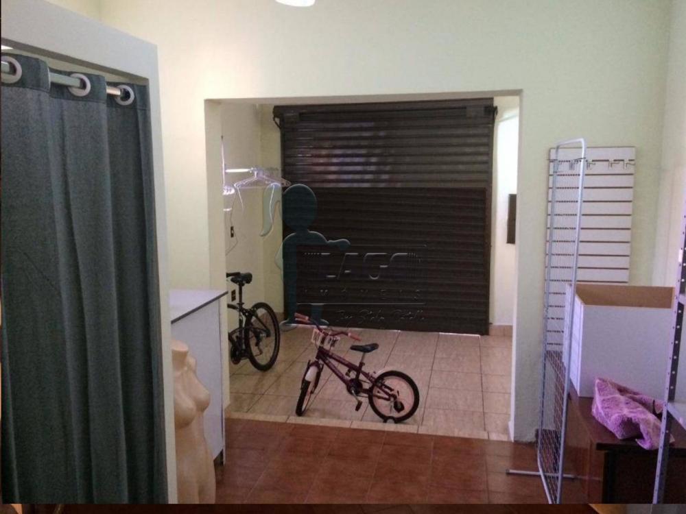 Comprar Casas / Padrão em Ribeirão Preto R$ 300.000,00 - Foto 3