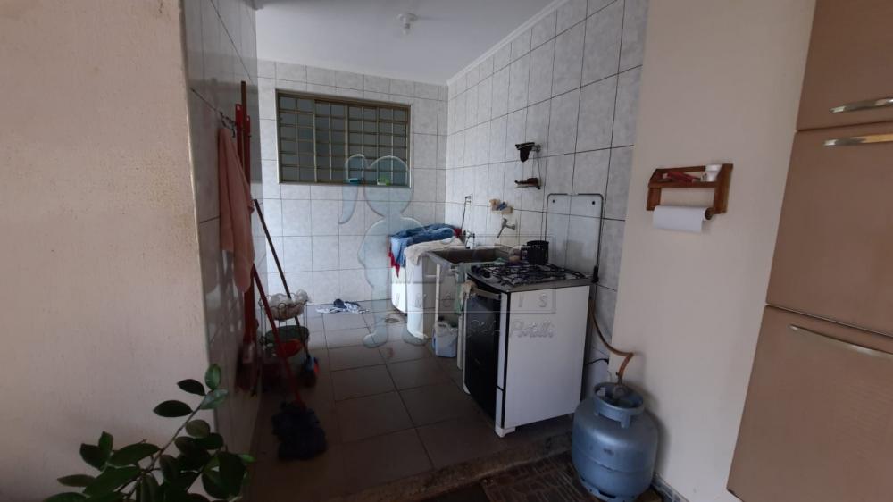 Comprar Casas / Padrão em Ribeirão Preto R$ 800.000,00 - Foto 4