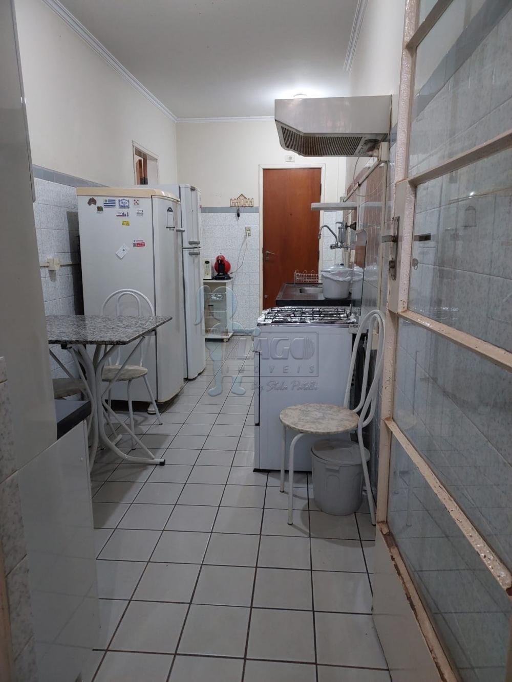 Comprar Apartamentos / Padrão em Ribeirão Preto R$ 250.000,00 - Foto 4