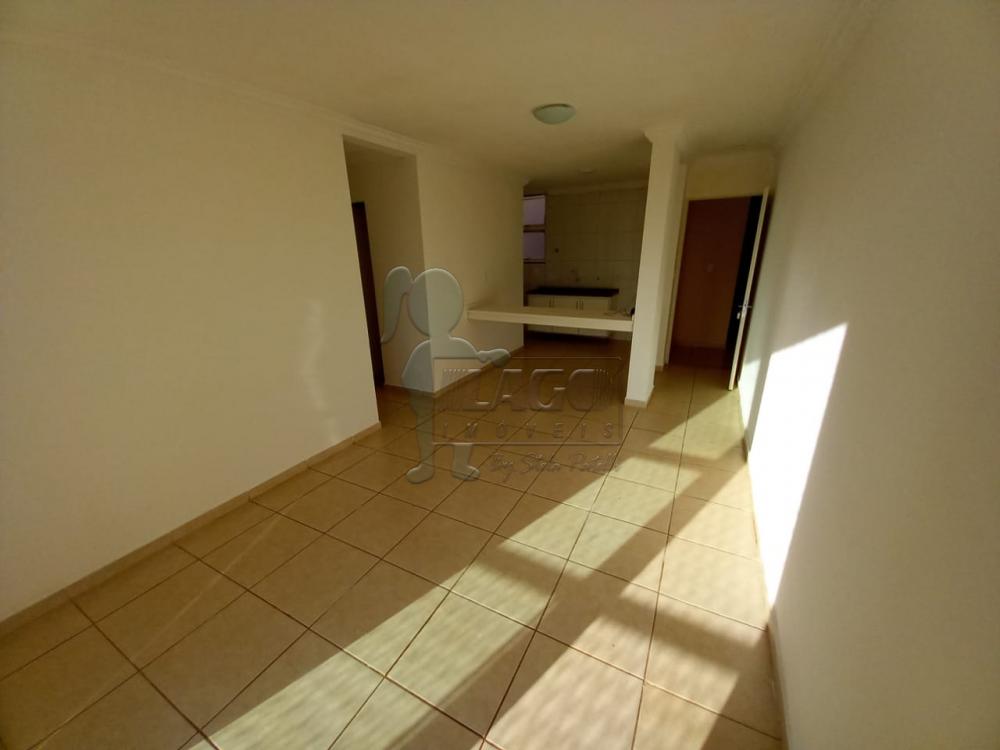 Alugar Apartamentos / Padrão em Ribeirão Preto R$ 900,00 - Foto 3