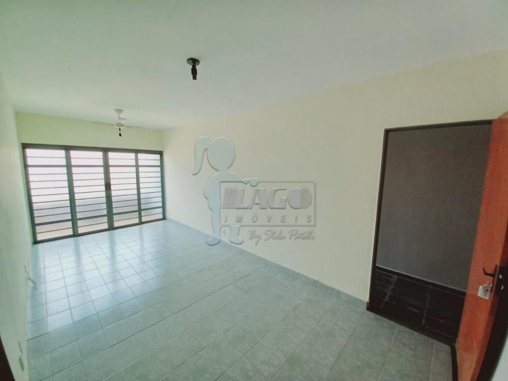 Alugar Apartamentos / Padrão em Ribeirão Preto R$ 1.300,00 - Foto 2