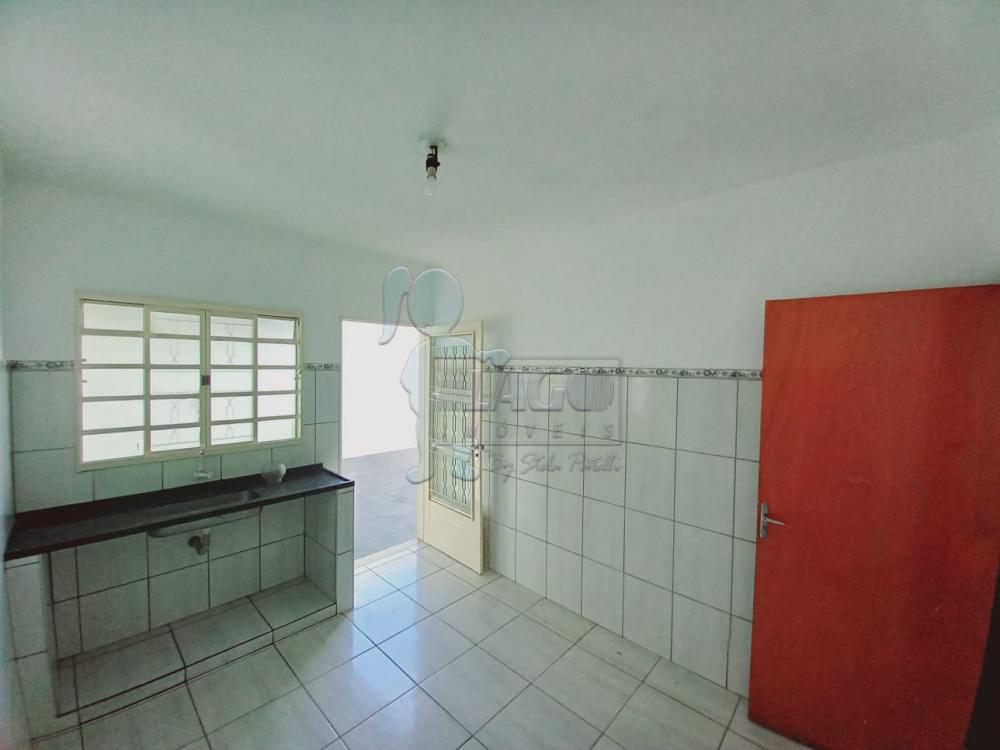 Alugar Casas / Padrão em Ribeirão Preto R$ 1.100,00 - Foto 6