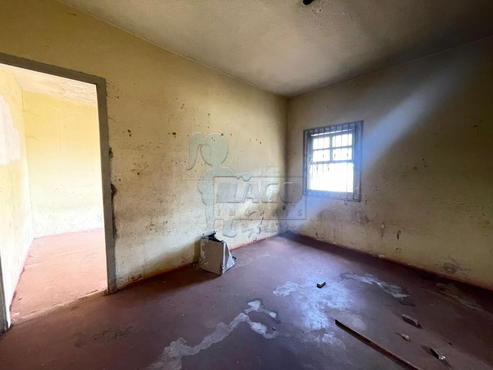 Alugar Casas / Padrão em Ribeirão Preto R$ 650,00 - Foto 8