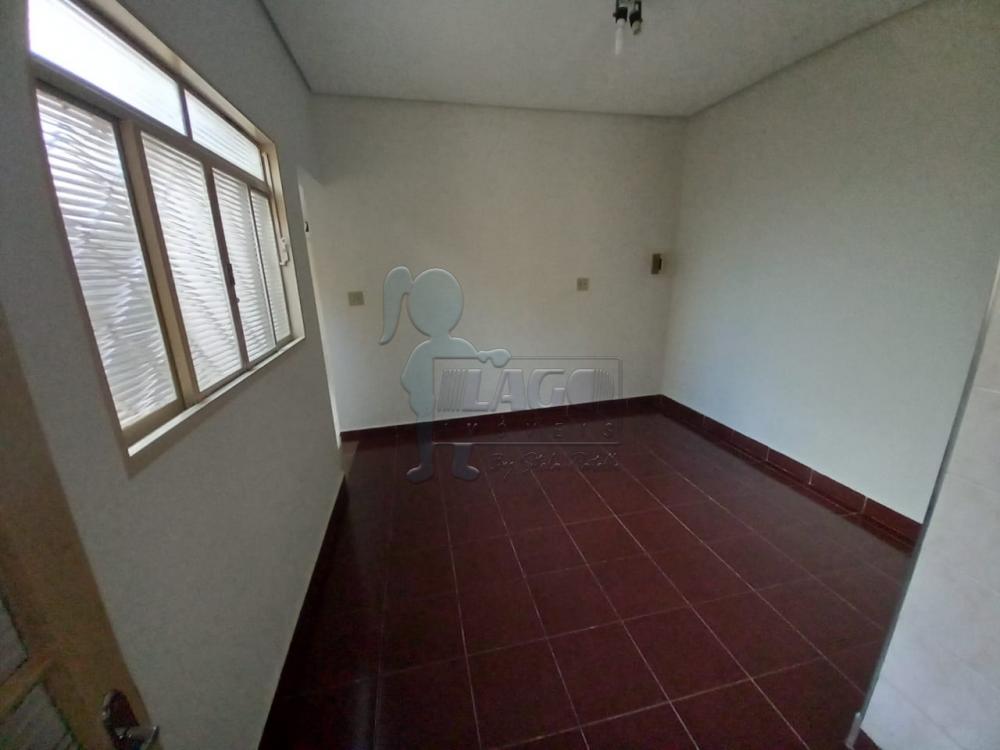 Alugar Casas / Padrão em Ribeirão Preto R$ 850,00 - Foto 7