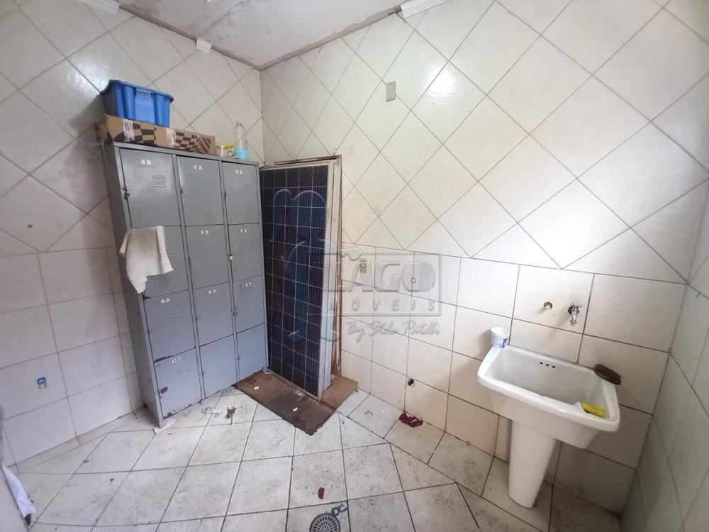 Alugar Casas / Padrão em Ribeirão Preto R$ 450,00 - Foto 6