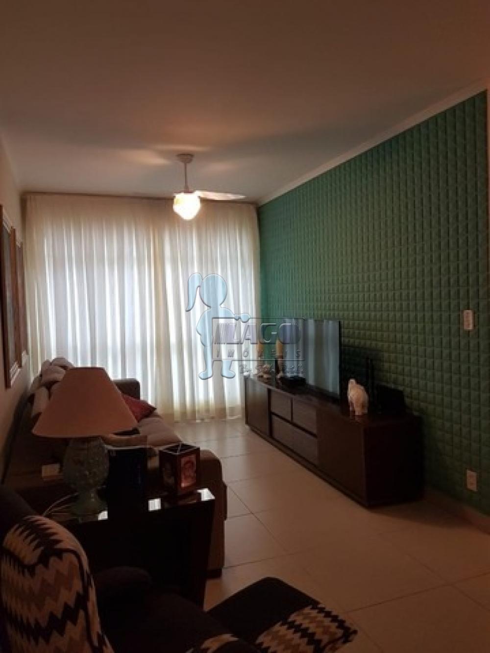 Alugar Apartamentos / Padrão em Ribeirão Preto R$ 800,00 - Foto 1