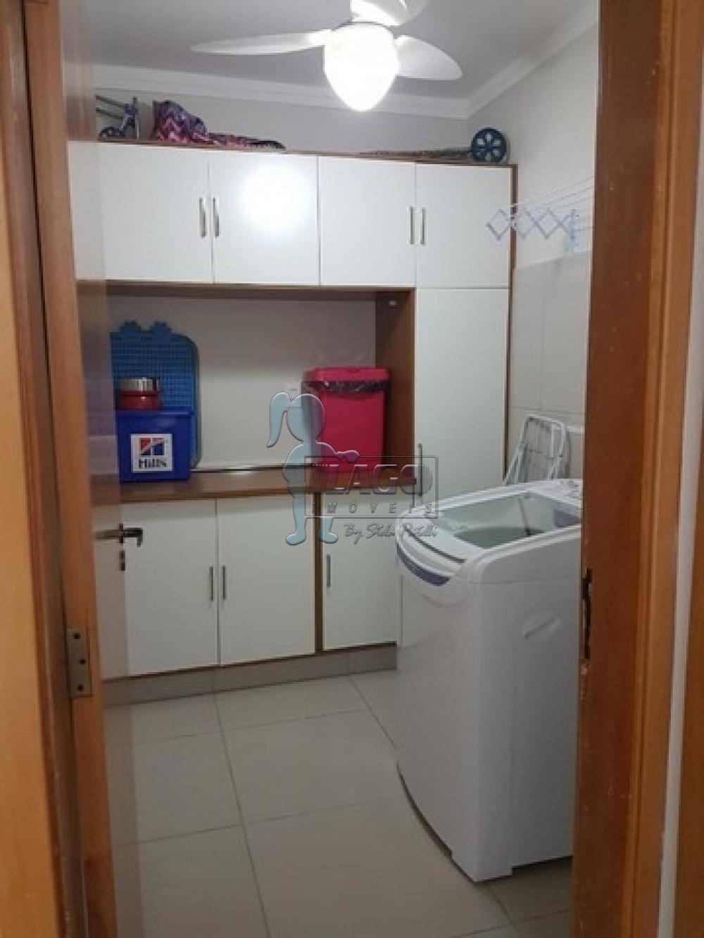 Alugar Apartamentos / Padrão em Ribeirão Preto R$ 800,00 - Foto 10