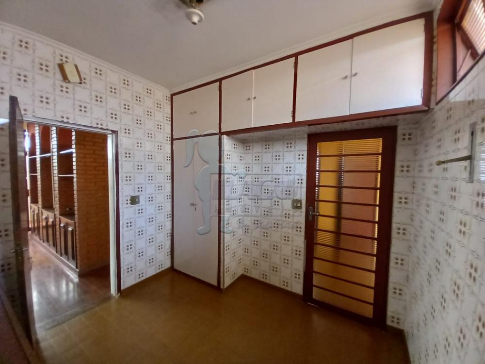 Alugar Casas / Padrão em Ribeirão Preto R$ 2.800,00 - Foto 15