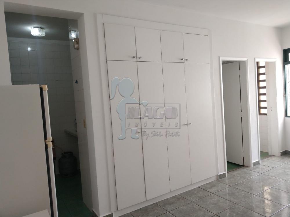 Alugar Apartamentos / Studio / Kitnet em Ribeirão Preto R$ 900,00 - Foto 4