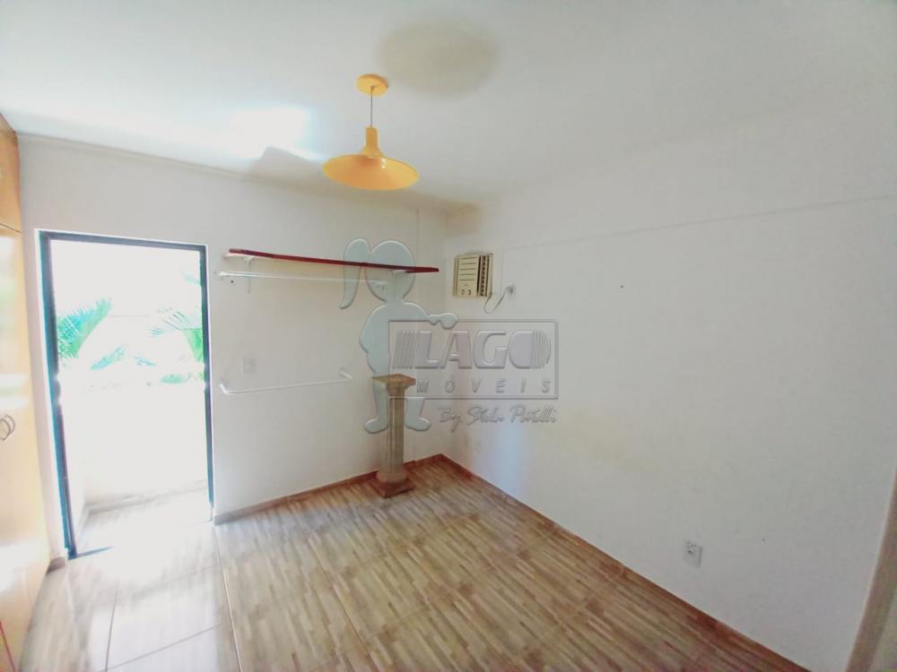 Alugar Apartamentos / Padrão em Ribeirão Preto R$ 900,00 - Foto 4