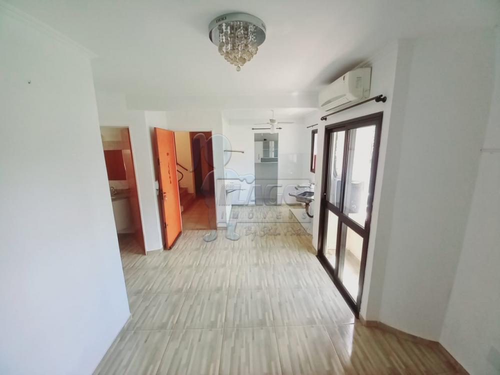 Alugar Apartamentos / Padrão em Ribeirão Preto R$ 900,00 - Foto 1