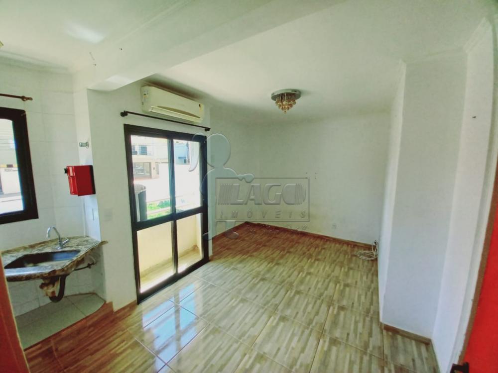 Alugar Apartamentos / Padrão em Ribeirão Preto R$ 900,00 - Foto 3