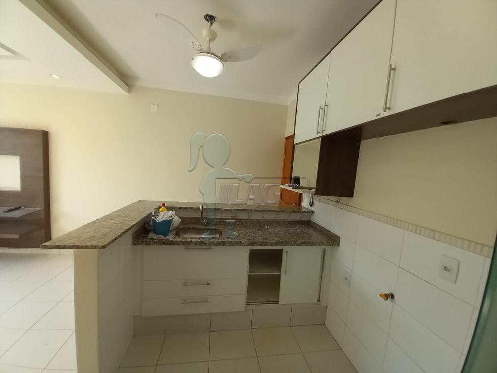 Alugar Apartamentos / Padrão em Ribeirão Preto R$ 1.000,00 - Foto 9