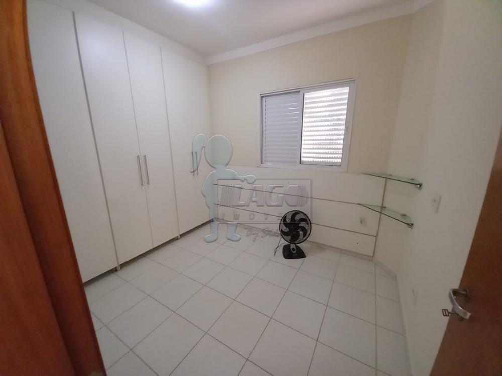 Alugar Apartamentos / Padrão em Ribeirão Preto R$ 1.000,00 - Foto 4