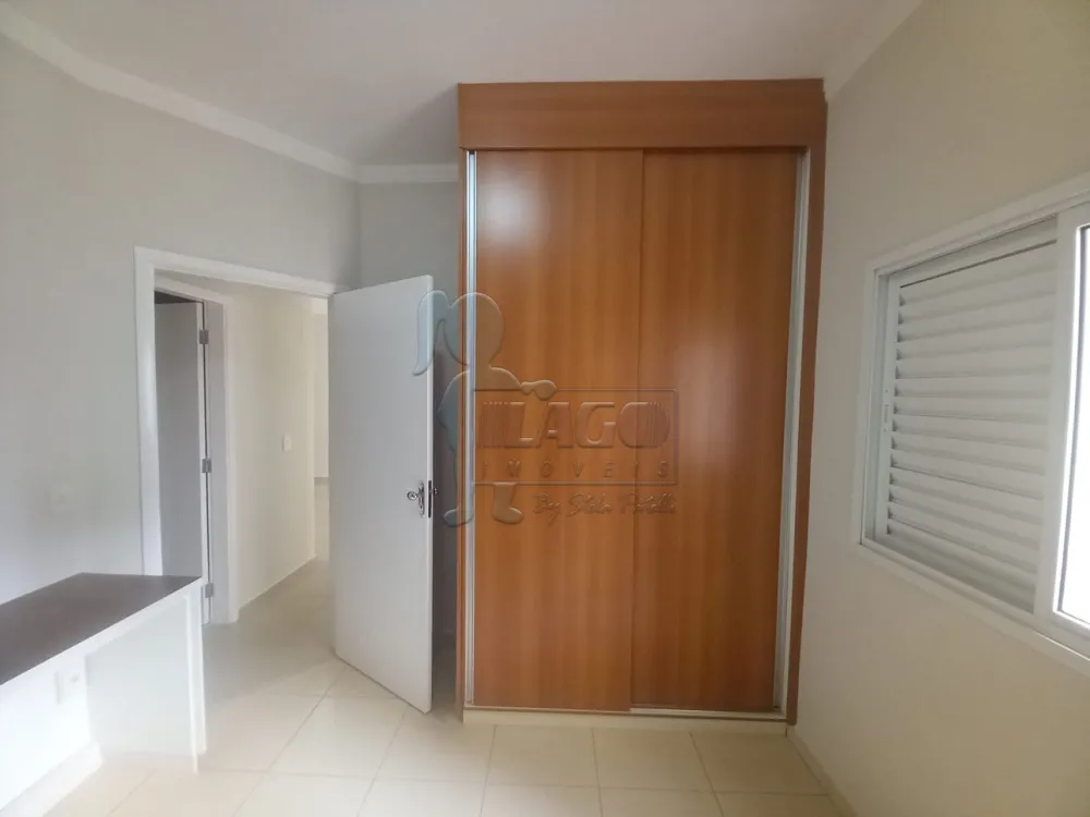 Alugar Apartamentos / Padrão em Ribeirão Preto R$ 1.700,00 - Foto 9