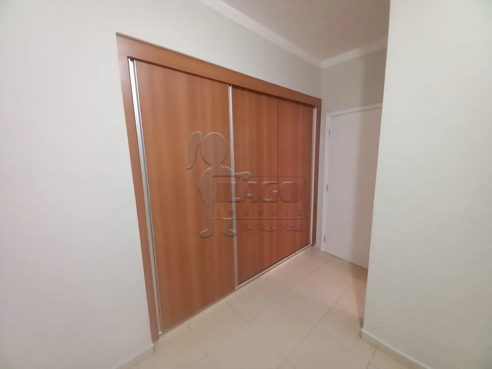 Alugar Apartamentos / Padrão em Ribeirão Preto R$ 1.700,00 - Foto 10