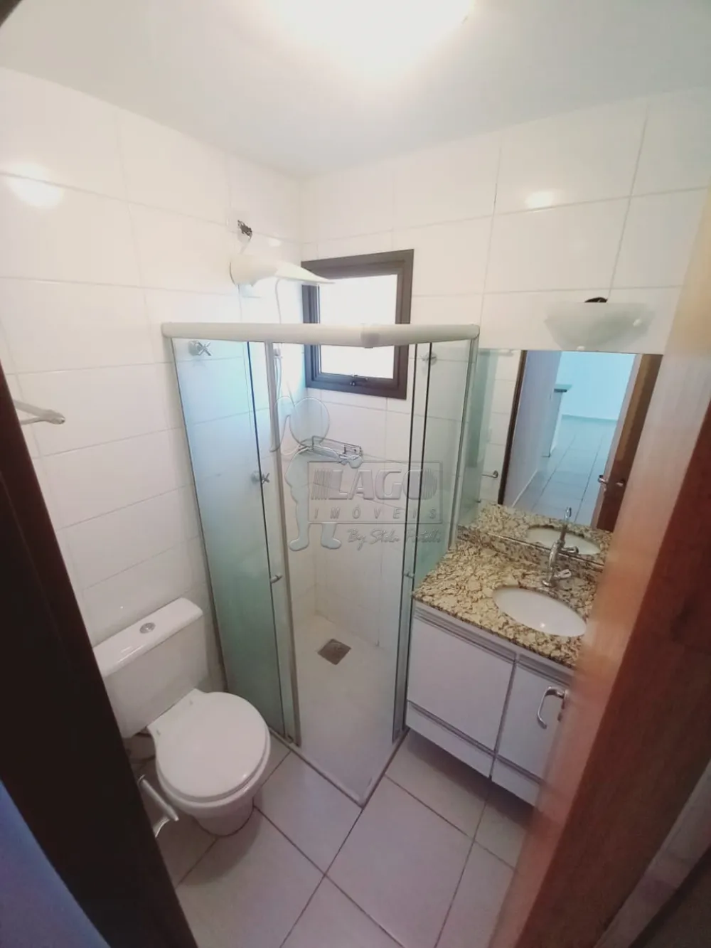Alugar Apartamentos / Padrão em Ribeirão Preto R$ 1.650,00 - Foto 14