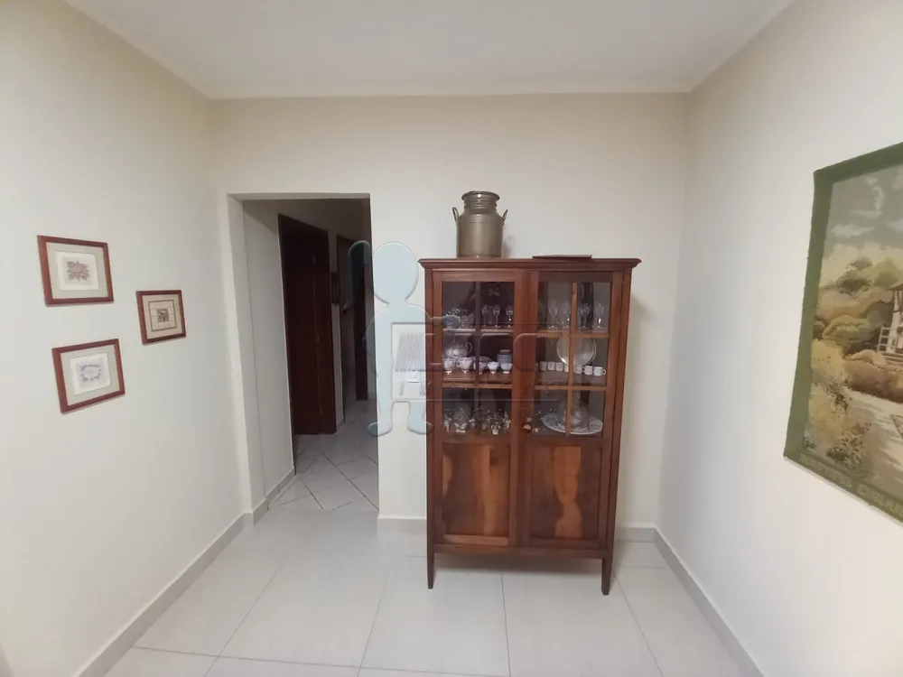 Alugar Apartamentos / Padrão em Ribeirão Preto R$ 1.600,00 - Foto 14