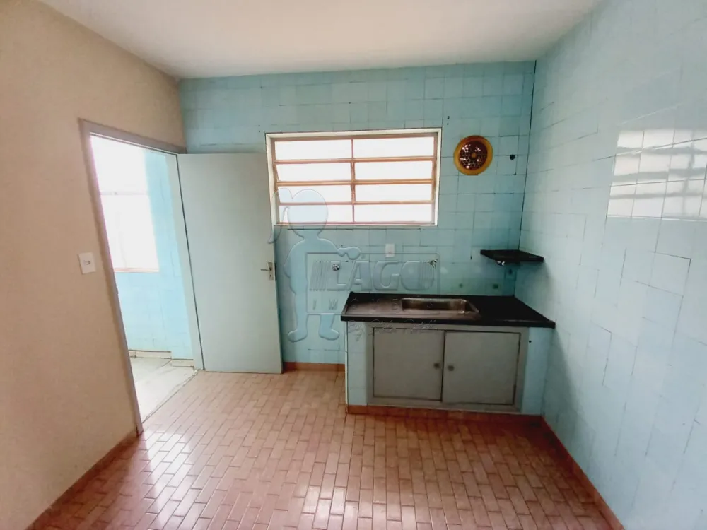 Alugar Apartamentos / Padrão em Ribeirão Preto R$ 1.000,00 - Foto 4